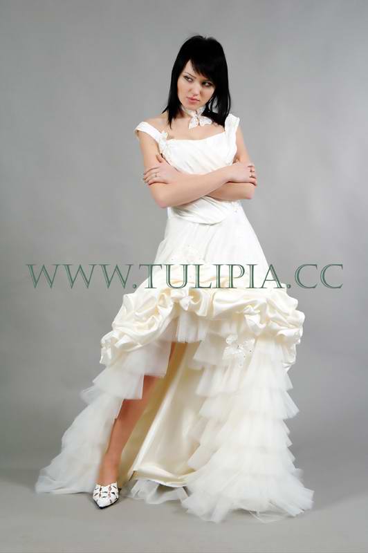 Bridal Dress by Tulipia Tulipia Spanish