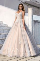 Bridal Dress: Daniela Di Marino 2017 Collection - 4126 - BELLAMY  