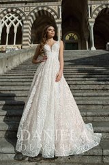 Bridal Dress: Daniela Di Marino 2017 Collection - 4193 - BELIA  