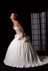 Bridal Dress: Tulipia - Lavatera  