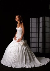 Bridal Dress: Tulipia - Lavotera  