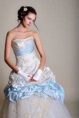 Bridal Dress: Tulipia - Viol  